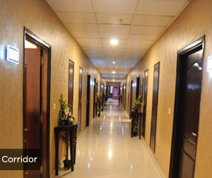 Siesta Hotel Corridor